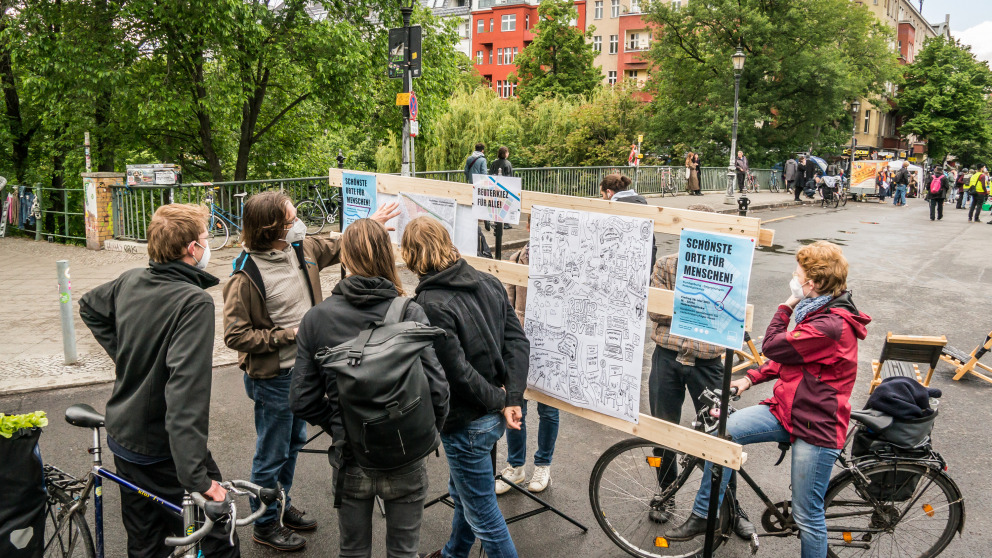 Im Reuterkiez in Berlin-Neukölln soll nach den Plänen einer Initiative der Verkehr beruhigt werden.