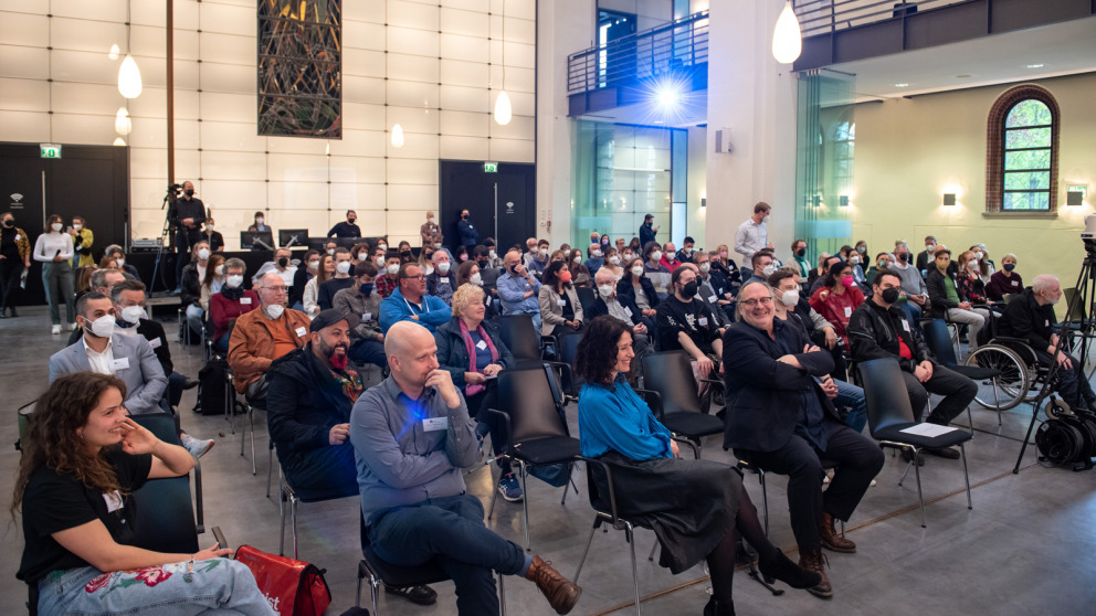 On April 26, 2022, Senator Bettina Jarasch launched the Citizens' Assembly on Climate Change in Berlin.